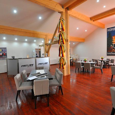 Fast Lane Hotel Barweiler Extérieur photo