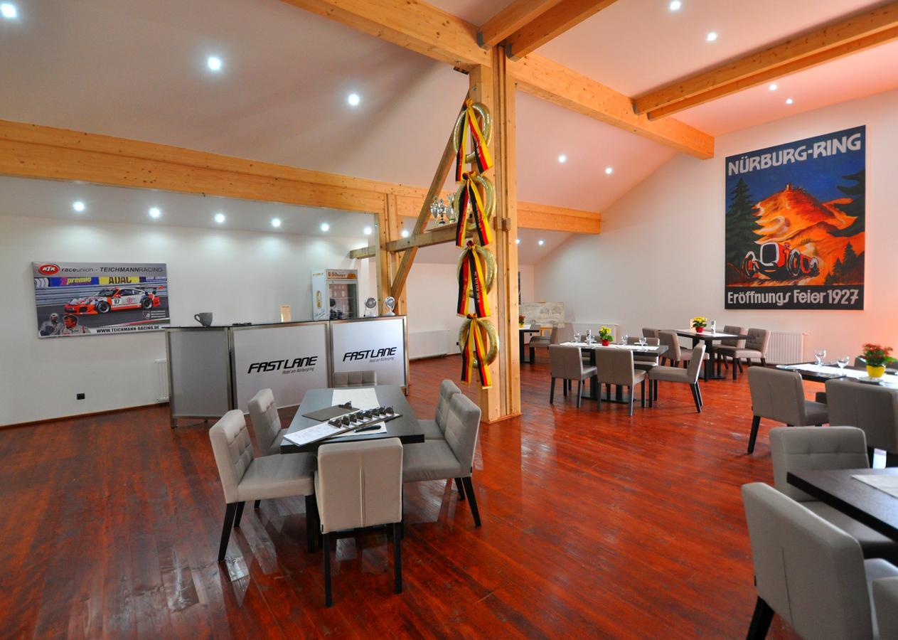 Fast Lane Hotel Barweiler Extérieur photo